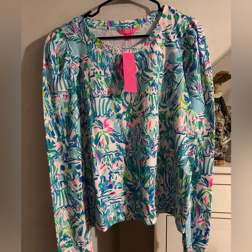 Lilly Pulitzer Women's Blue Tropical Print  top NWT